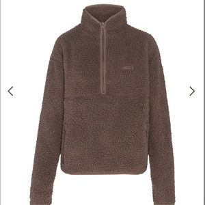 SKIMS Teddy Pullover Jacket In Amethyst Color